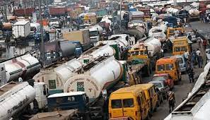 Apapa gridlock: Lagos govt orders truckers, tankers to vacate Cele-Mile-2, Tincan road,